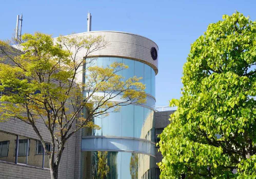 仲間たちと過ごす充実の２年間 キャンパスライフ