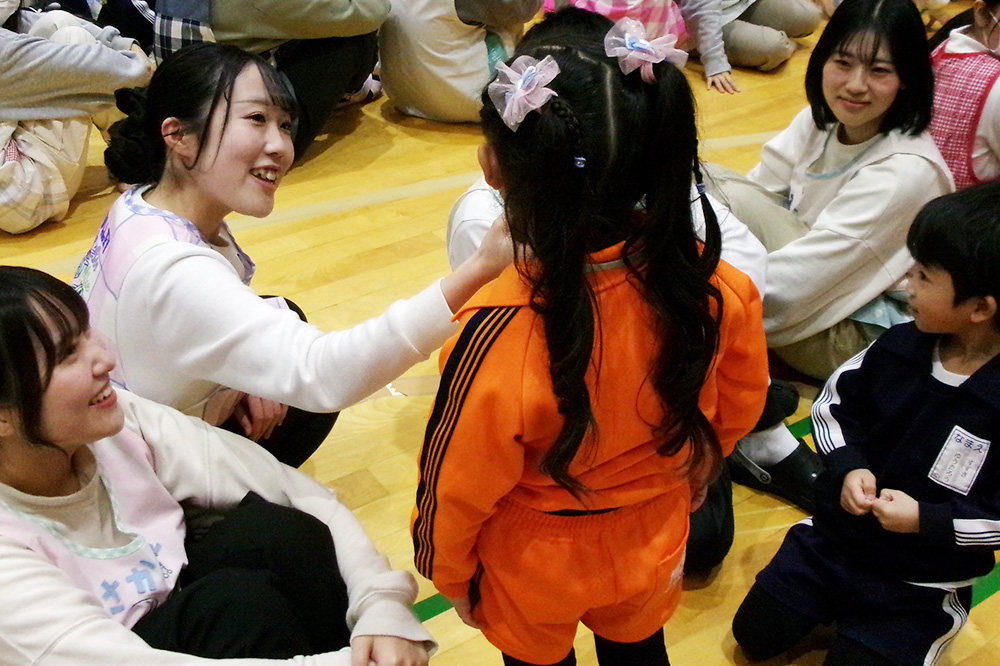 地域と、子どもとの交流ステージ