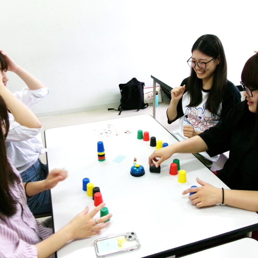 「遊び」の中の発達を、学ぶ（ゼミ活動：1年生）