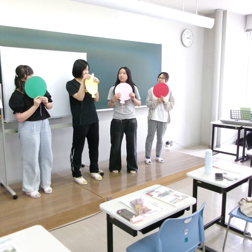 オープンキャンパスお出迎え準備(遊びの披露、練習中:1年生)